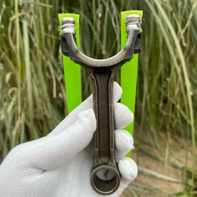 DIY Handmade Alloy Car Connecting Rod Slingshot High Elasticity Outdoor Portable EDC Toy