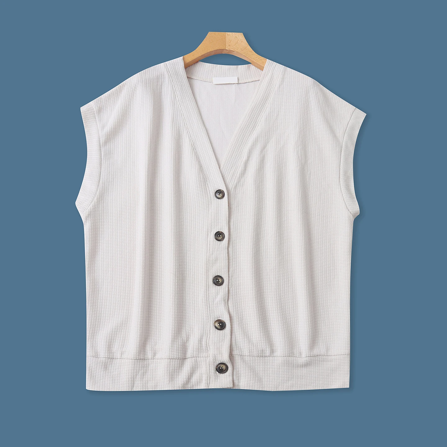 Camiseta Feminina Casual de Verão com Decote em V e Botão Único, Estilo Vintage Solto e Emagrecedor, Colete de Fibra de Polié...
