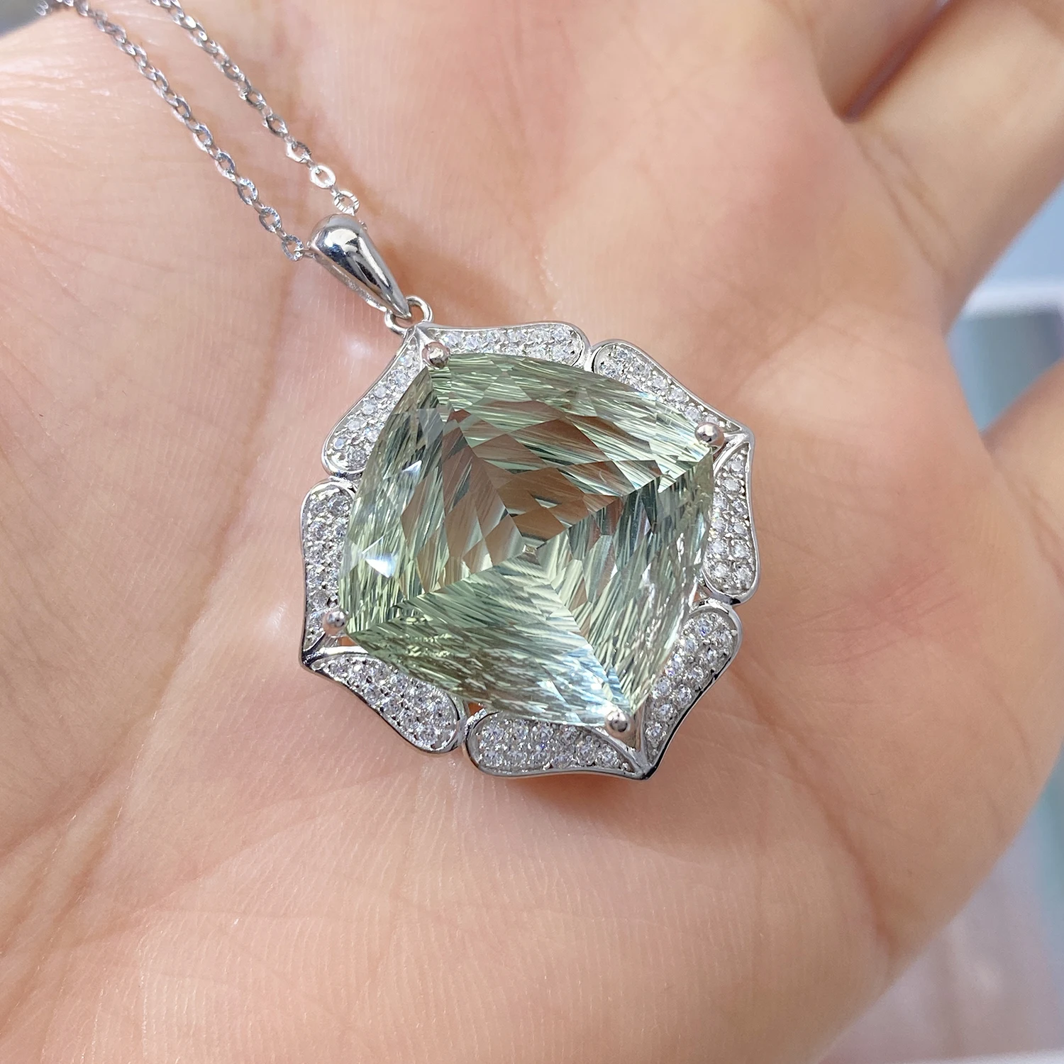 YBO 17MM Natural Green Amethyst Pendant Necklaces For Women 925 Sterling Silver Gemstones Necklaces Wedding Party Luxury Jewelry