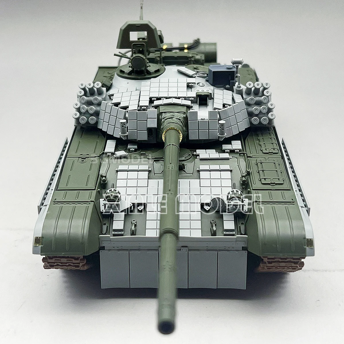 Divertente Hobby Kit modello di carro armato assemblato in plastica 35A069 Polacco PT-91 Carro armato da battaglia principale 1/35 Giocattolo fai da te