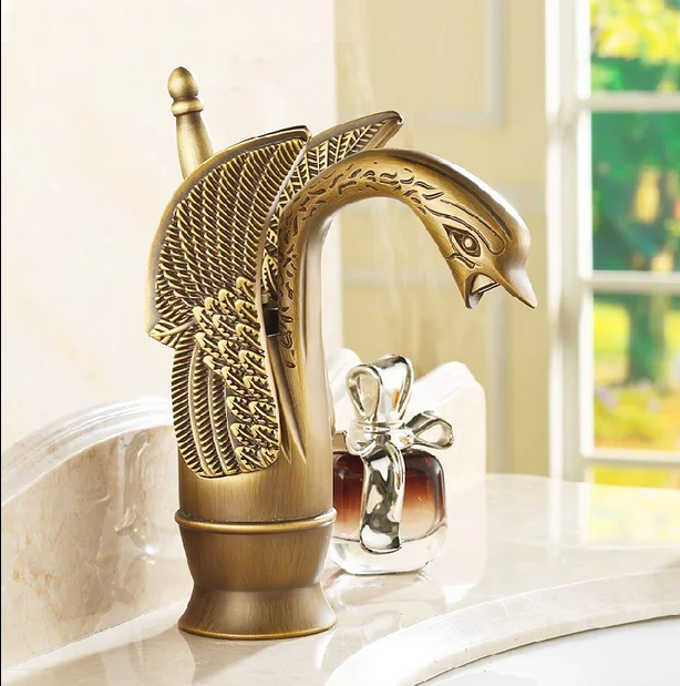 Antique Washbasin with Swan Gold and Raised Faucet for Hot and Cold