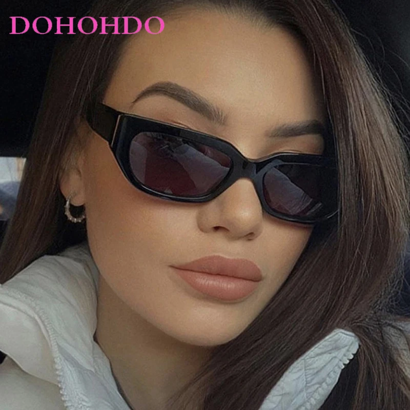 

Fashion 2025 Small Retro Square Sunglasses Fashion Accessories Minimalist Design UV400 Resistant Sunglasses Female Gafas De Sol