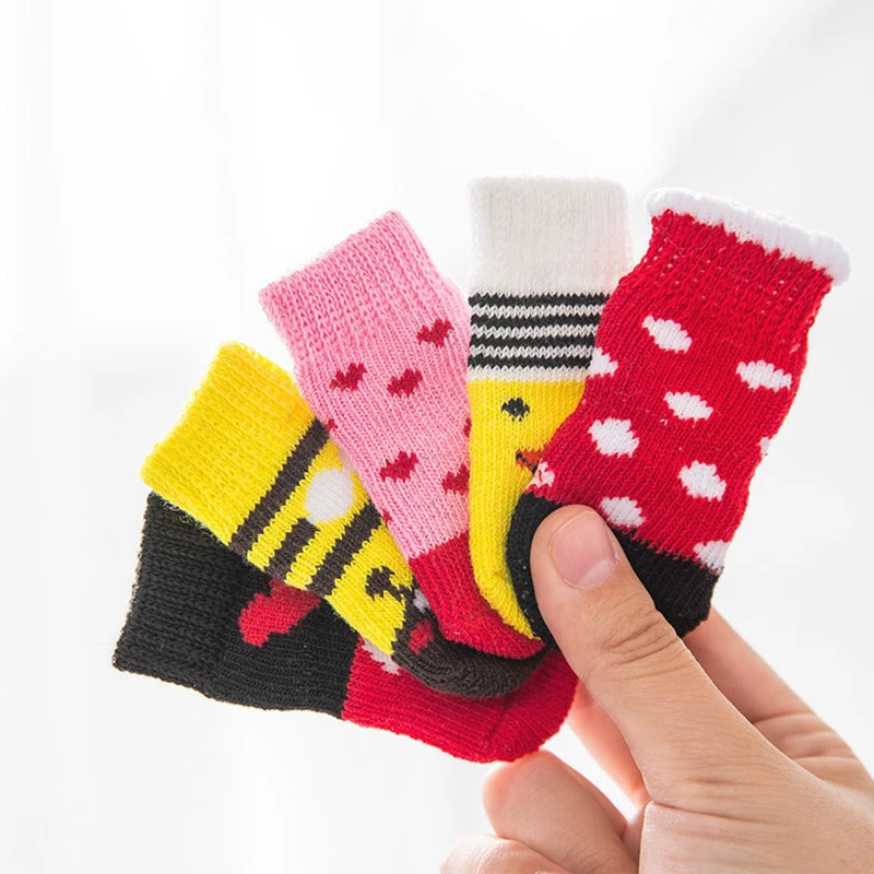 4pcs/set Dog Socks Cute Pattern Foot Covers Warm Anti Slip Shoes Puppy Paw Protector Christmas Gift for Puppy Cat Dogs view 4