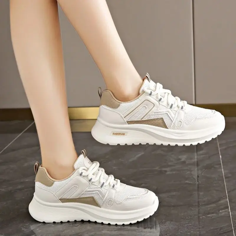 

Women's Casual Sports Shoes Spring Autumn Mesh Breathable Thick-Soled Teenagers Running Shoes Height Increasing