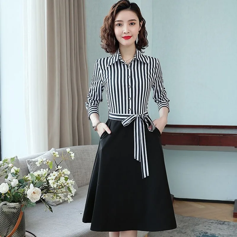 Striped Dress with Long Sleeves with Pockets Shirt Collar Long Sleeves A-line Fake Two-piece Midi Skirt