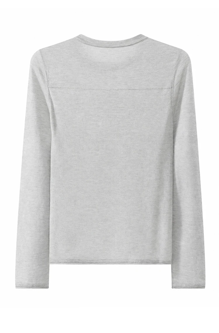 BY3621712 Damen-Pullover mit Rundhalsausschnitt aus Wollmischung mit Lurex-Strick, langen Ärmeln, zentralem Kettenverschluss vorne, schmaler Passform und metallischem Glanz für den frühen Herbst. – Detail 17