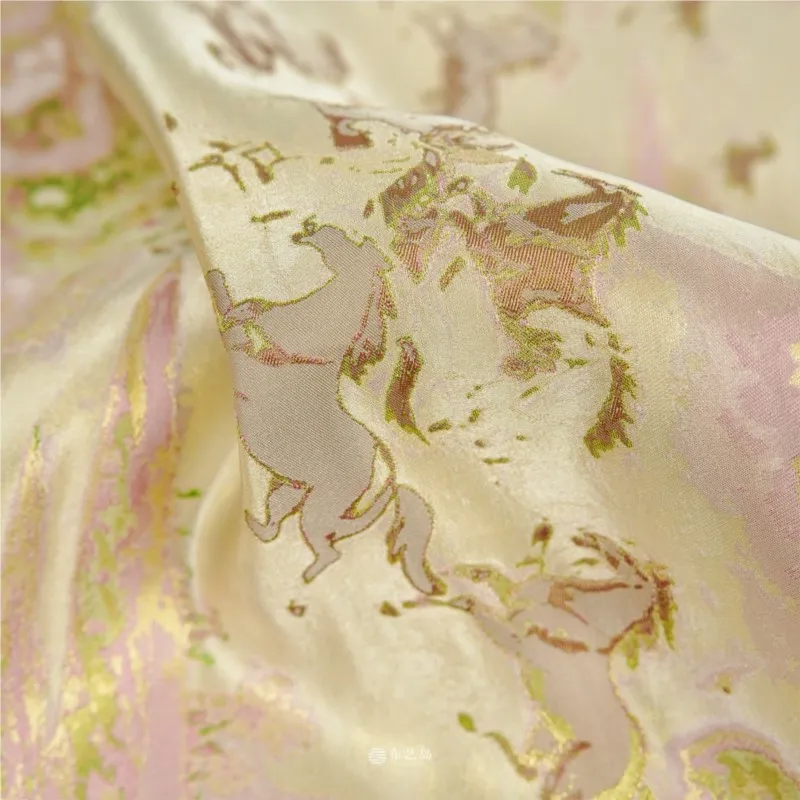 New Chinese-style silk brocade craft tea dark pattern jacquard fabric for cheongsam and Hanfu skirts
