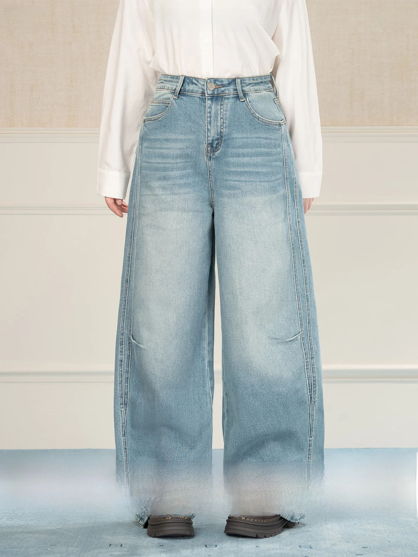 

Heynew Blue Faded Loose Jeans High Waist Hip Concealing Slimming Long Pants for plus Size Women Spring New Style Commute Style