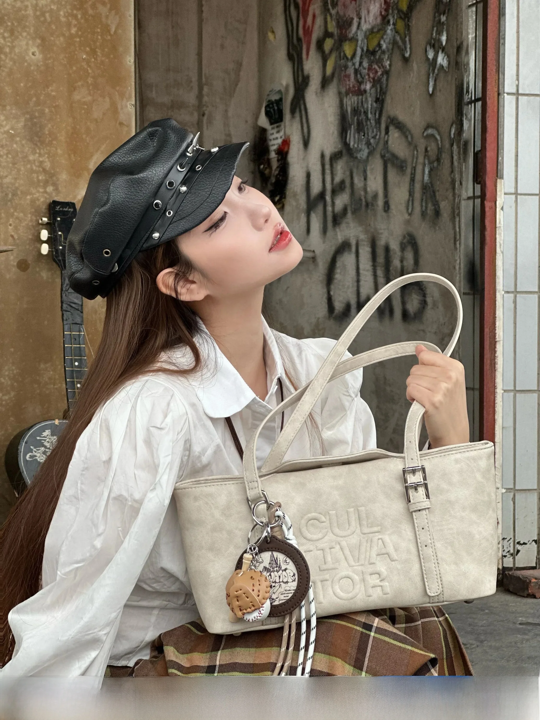 Casual Versatile Cultivator Original Retro Commuter Bag Underarm Bag Single Shoulder Bag for Daily Use Soft PU Leather