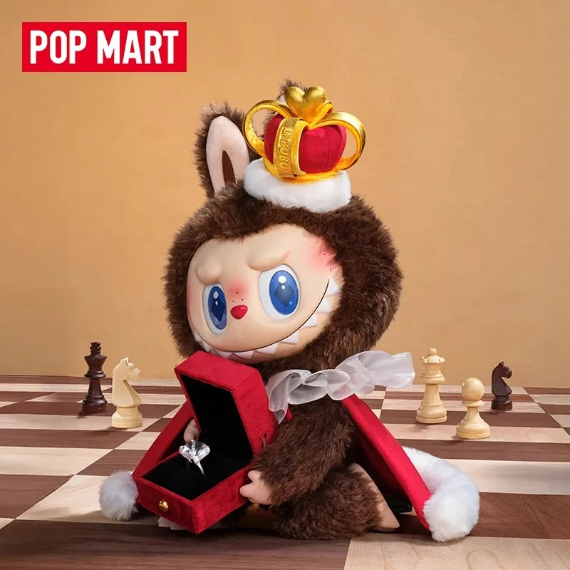 POPMART Labubu The Monsters Let'S Checkmate سلسلة الملكة المفاتيح حقيقية الفينيل الوجه دمية قلادة لعبة صندوق أعمى صندوق غامض هدية