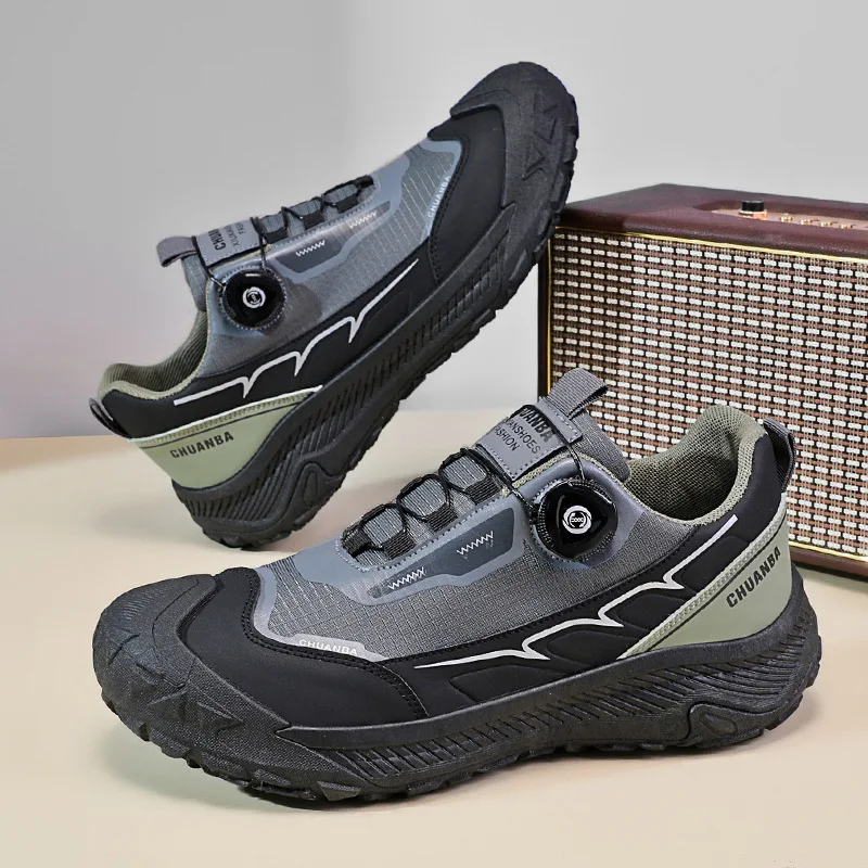 

Casual Sports Shoes for Men, Fashionable Footwear with Swivel Buckle, Trendy Outdoor Hiking Shoes