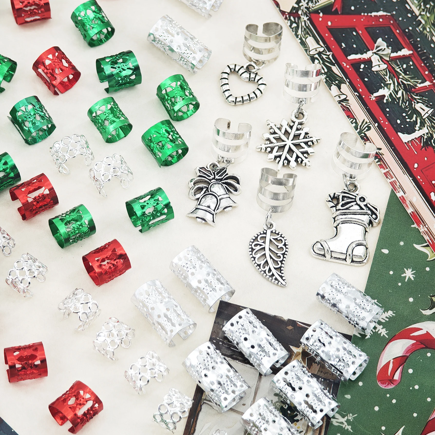 55pcs Christmas Holiday Joyful Hair Scrunchies, Christmas Tree, Heart, Leaf, Festive Hair Accessories, Claw Clips,Hair Barrettes
