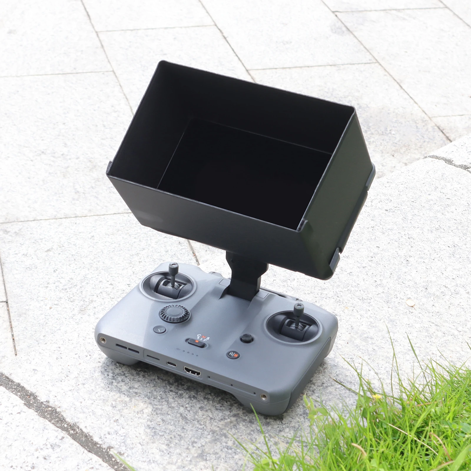 مناسبة لـ DJI Mavic 4Pro للتحكم عن بعد Light Shield RC Pro 2 غطاء حماية مقاوم للخدش