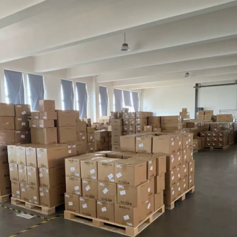 JUKI DDL-8700 آلة الغرز المتشابكة الصناعية 550 واط محرك سيرفو مع محدد موضع Nee-dle 110 فولت للخياطة الدقيقة والخياطة