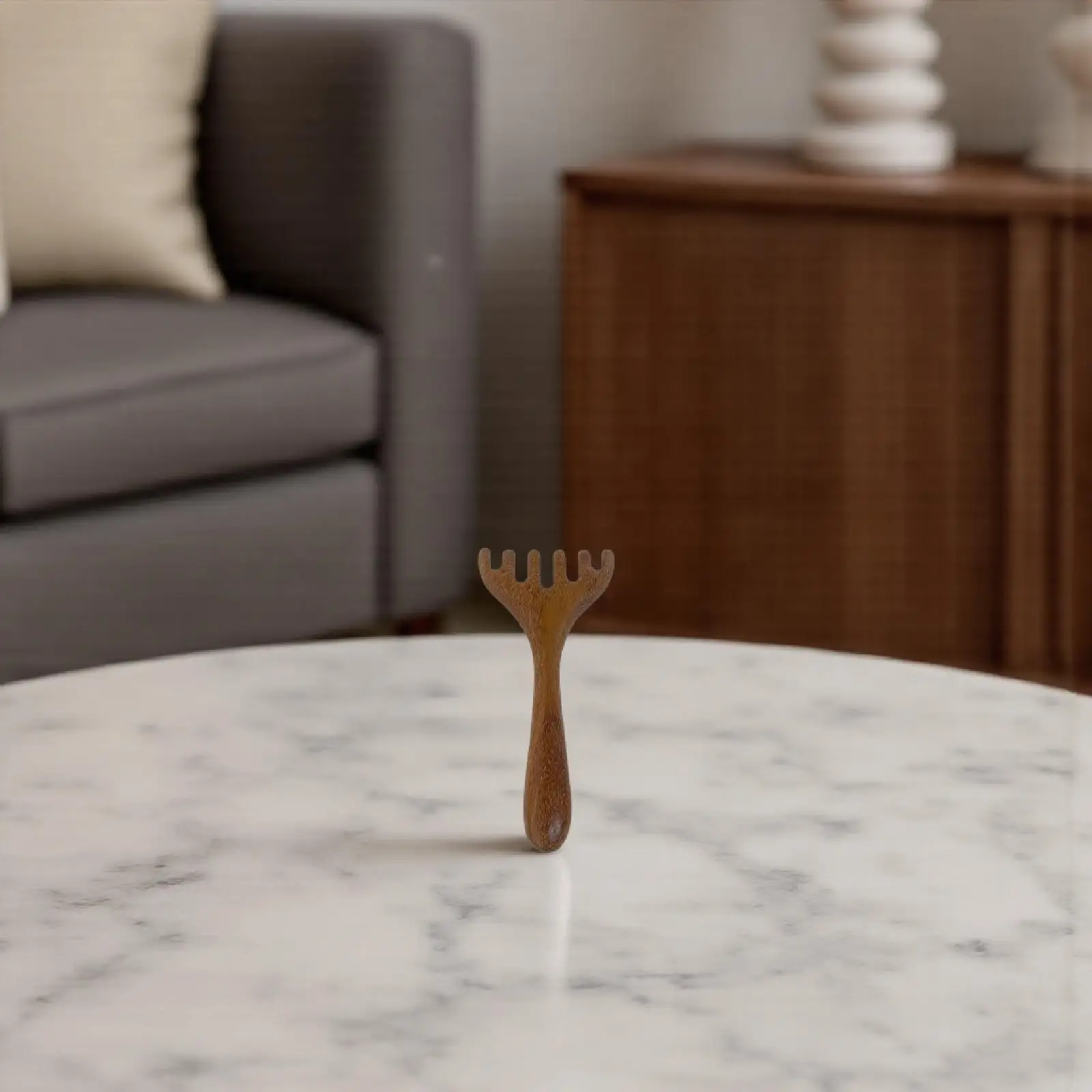 

Five Claw Wooden Scalp Massager Wide Tooth Hair Massage Comb Practical Multi-Use Scalp Relaxing Tool for Fatigue Relief Sleep