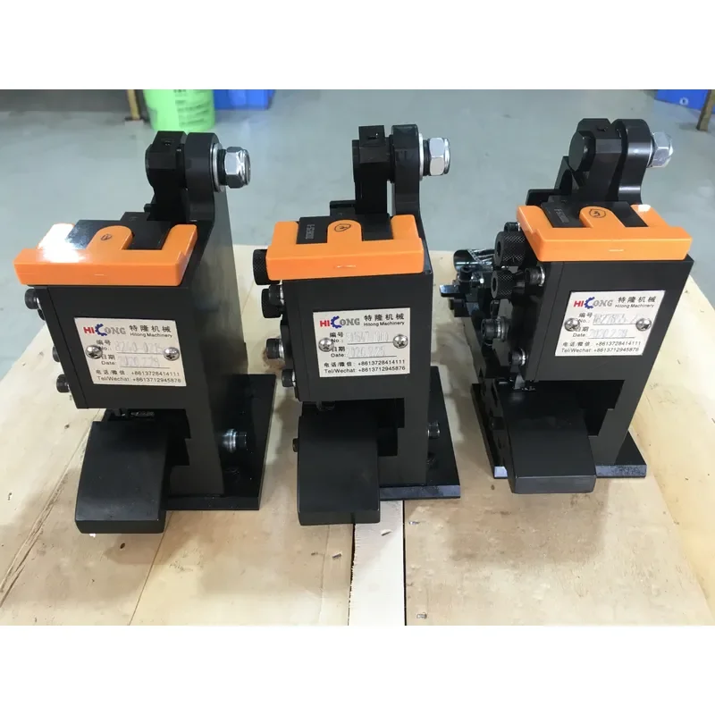 Terminal Crimping Die Set. Applicator. Crimping Tool