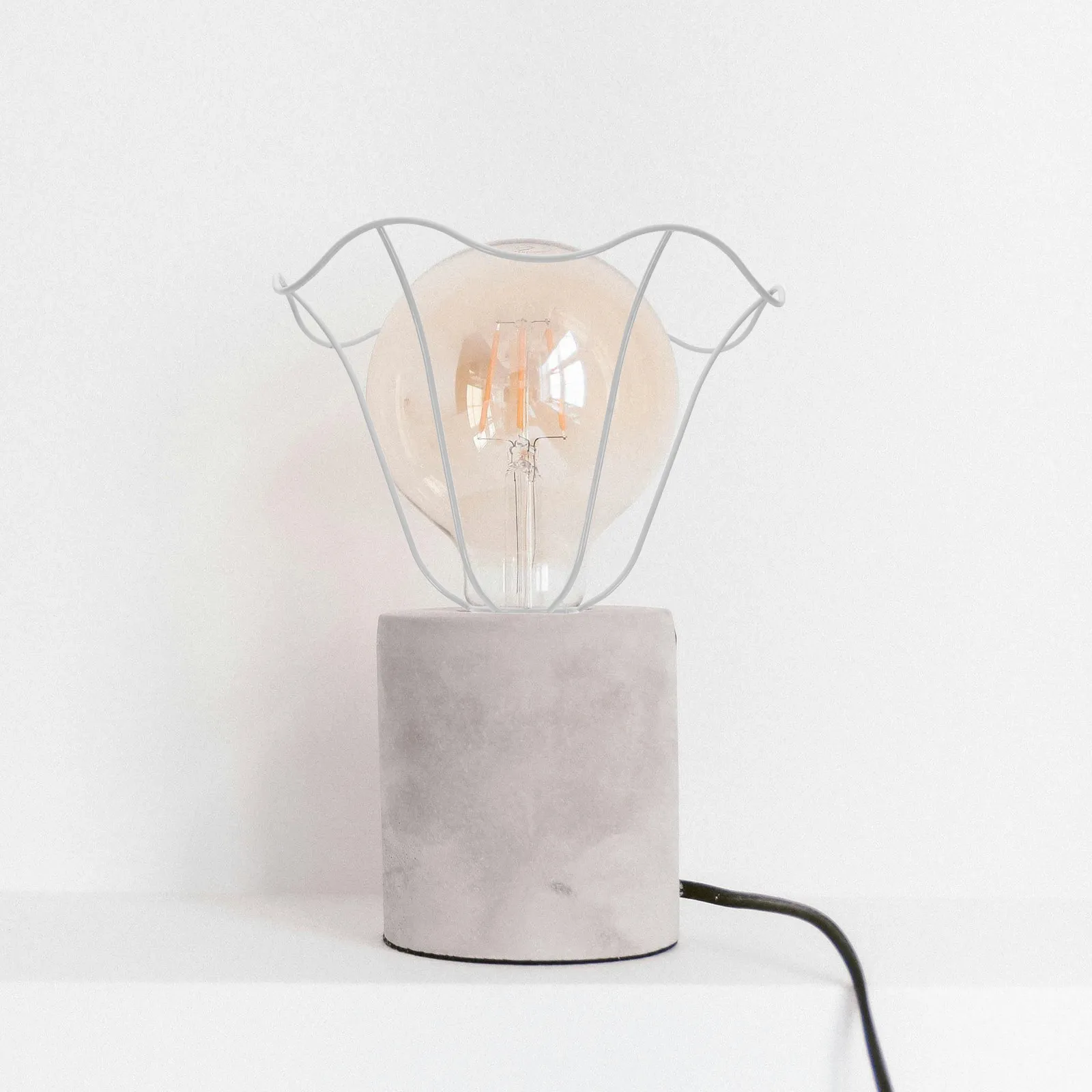 

Metal Lampshade Frame Crystal Design Easy Install Table Lamp Shade Frame DIY Supplies for Living Room Bedroom Dining Room Light