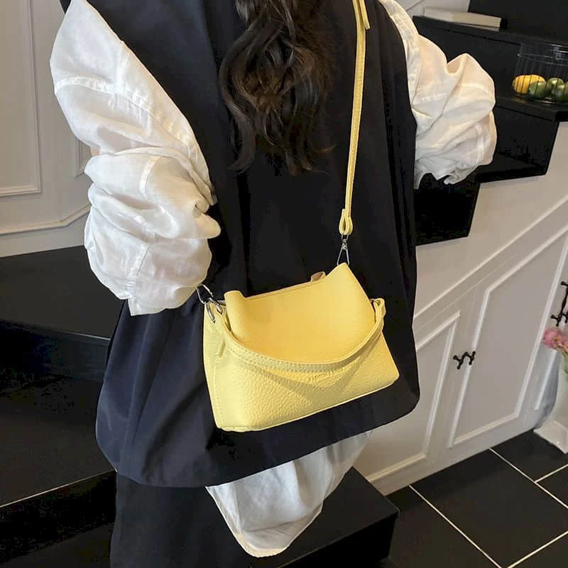 

Elegant Crossbody Bags for Women Solid Korean Style Versatile Handbags Luxury Lady Fashionable Female High Quality Bucket Bags
