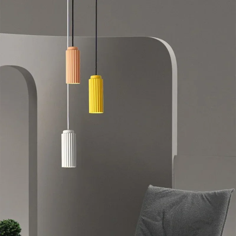 Lampada a sospensione a LED nordica lampada a sospensione semplice per soffitto camera da letto Bar soggiorno sala da pranzo lampadario decorativo per interni moderno per la casa