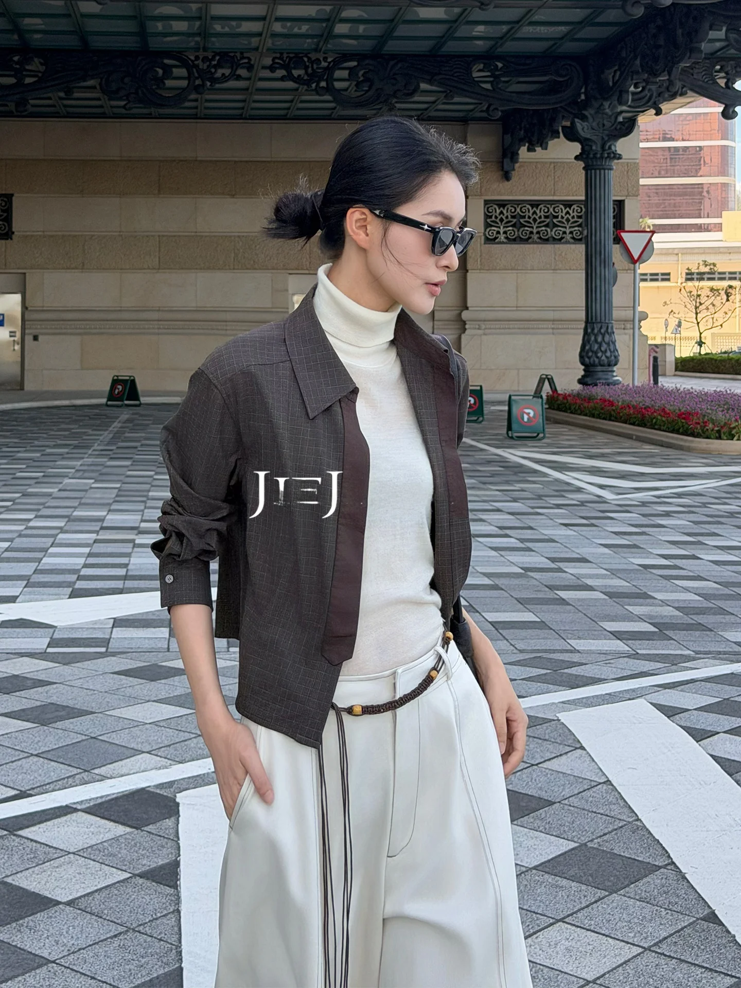 

Jieji Zhang Spring Plaid ort irt Design Versatile Turn-down Collar Button-up Casual Loose Fit Polyester Blend Women's Top