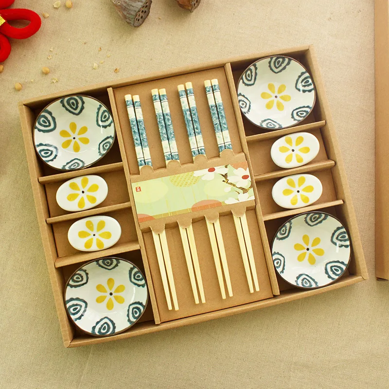 Japanese shredded sushi seasoning dish tableware gift box set, red flower plate hand-painted floret Sauce dish, chopsticks rack