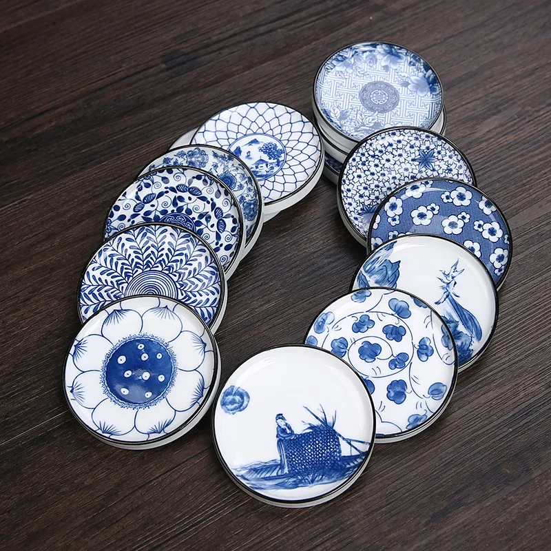 Four-Piece Ceramic Tea Set with Coasters Heat-Resistant Anti-Scald Cups Saucers Retro Blue White Porcelain Tea Tray Home Decor