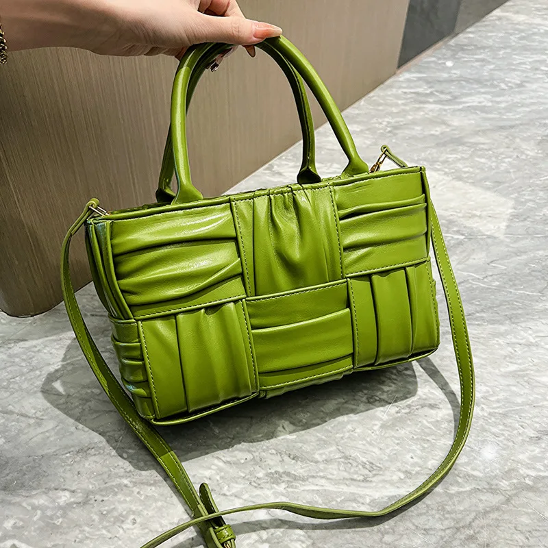 

New Women Popular Braided Bag Pleated Portable Tote Bag Single Shoulder Crossbody Luxury Designer Purses And Handbags