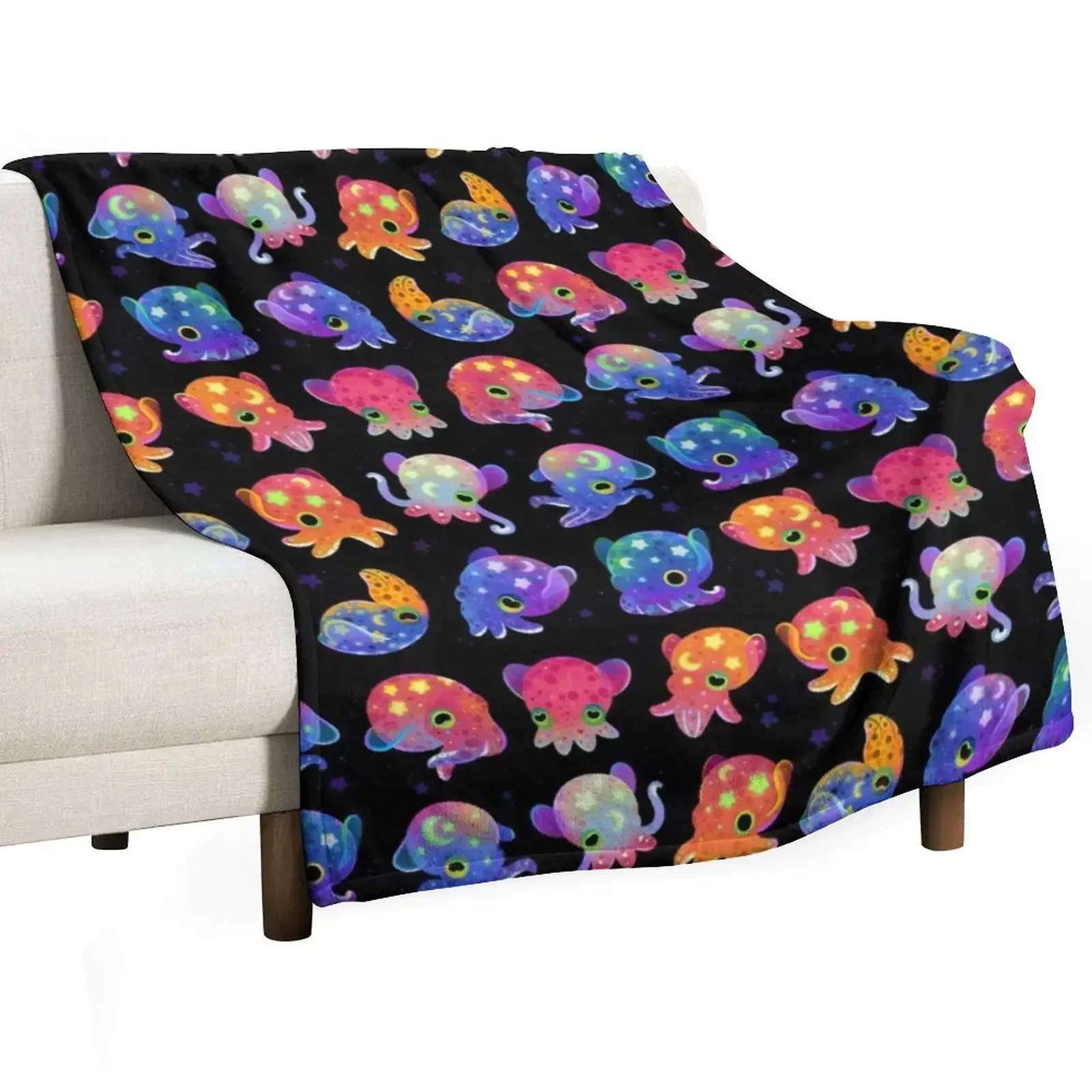 

Bobtail squid Throw Blanket Cozy Warm Blanket for Bed Room Decor