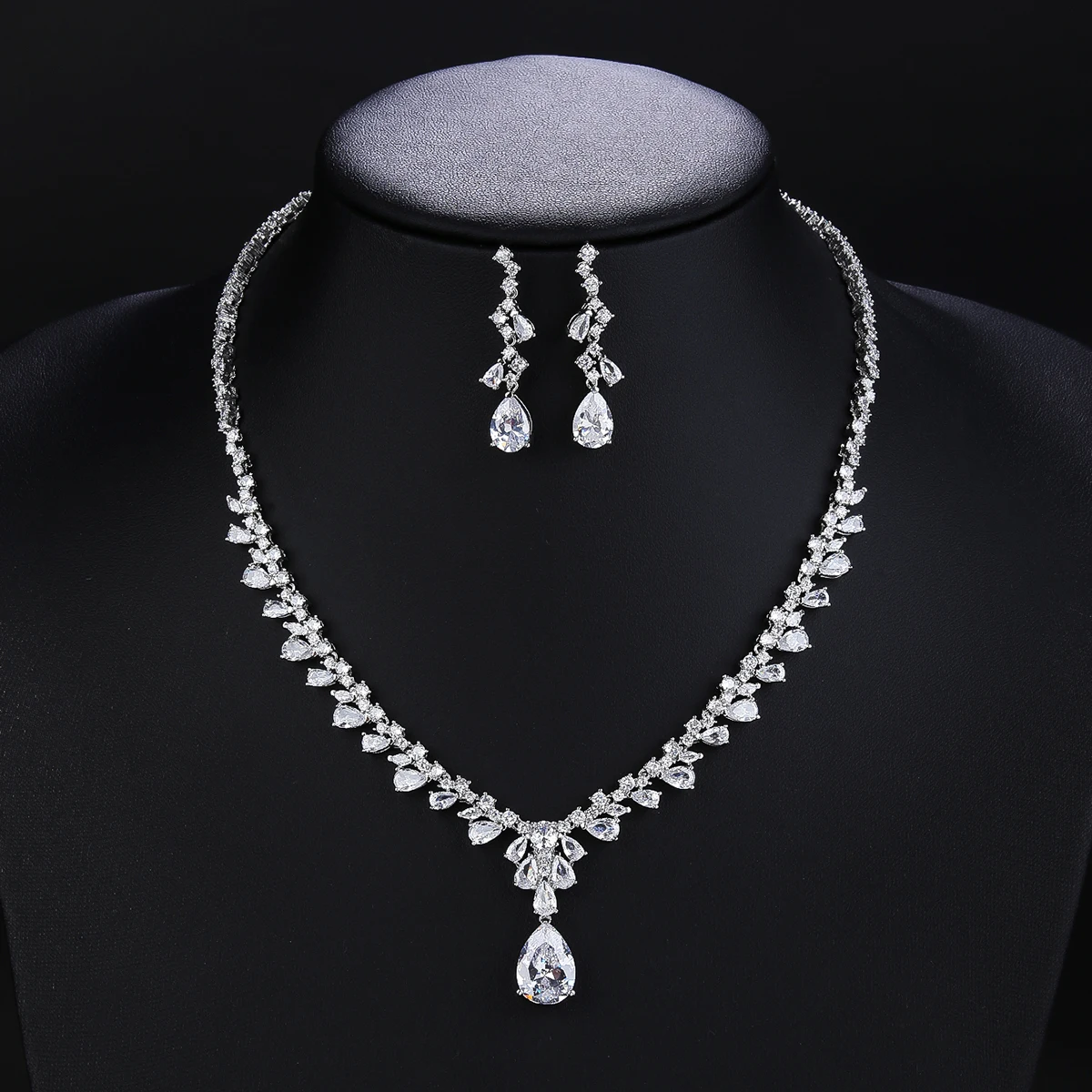 

Bridal Jewelry CZ Crystal Necklace and Earring Set, Suitable For Wedding Dinner, Girlfriend Gift, Free Shipping CN10323