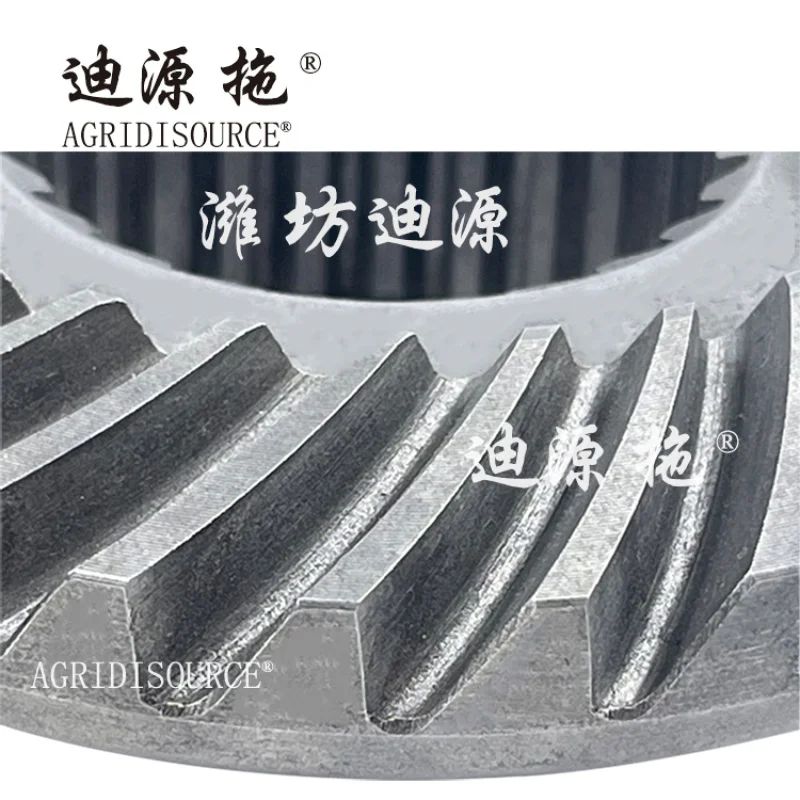 High quality for LOVOL gearbox part tractor QJ254J-1.31.144/QJ254J-1.31.127SF input spiral bevel gear shaft