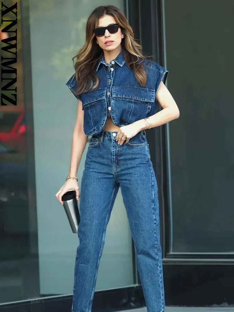 XNWMNZ 2024 Women Fashion Pockets Cropped Denim Shirts Sexy Sleeveless Button-up Female Blouses Blusas Chic Top