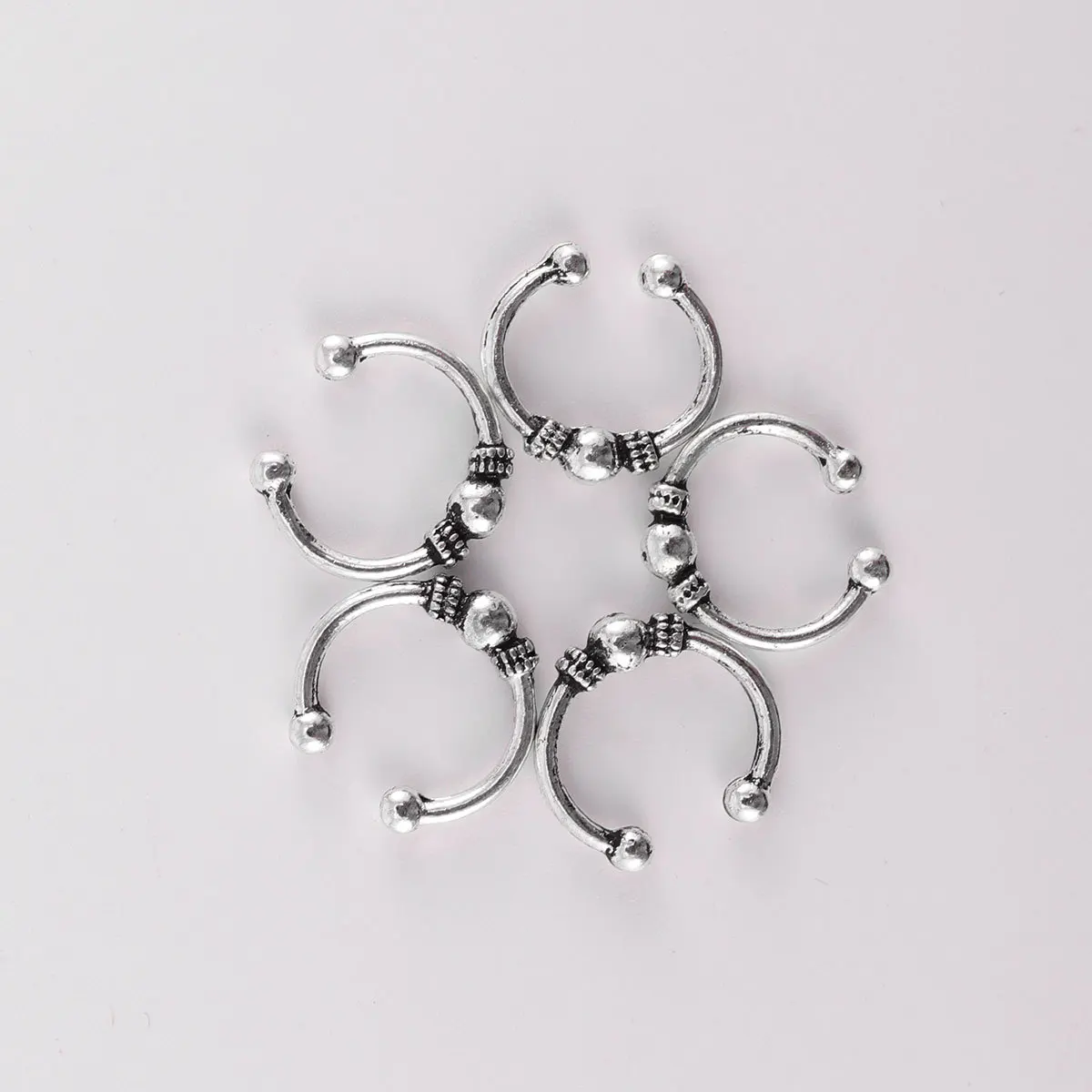 

4 Bags Street Photography Hairpin Headgear Silver Accessories Cuffs Braids Clips