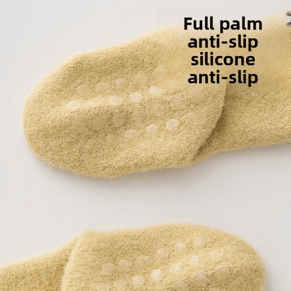 2 pairs New Cute Animal Socks Thickened Breathable Winter Warm Socks Coral Velvet Thermal Footwear Indoor