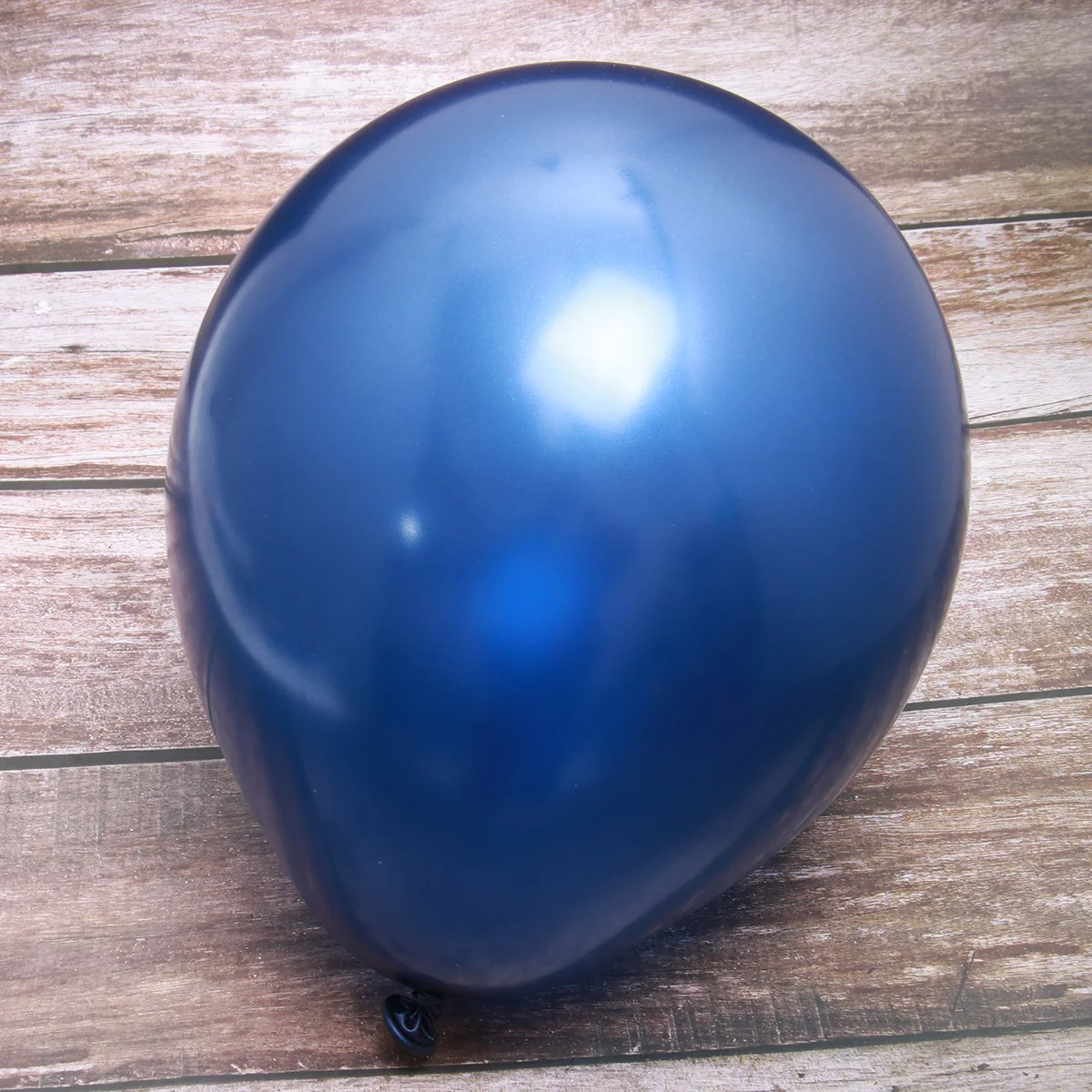 

100Pcs 10 Inch Dark Blue Latex Balloons Party Balloons for Wedding Birthday Shower Festival Home Decor Balloon Arrangements