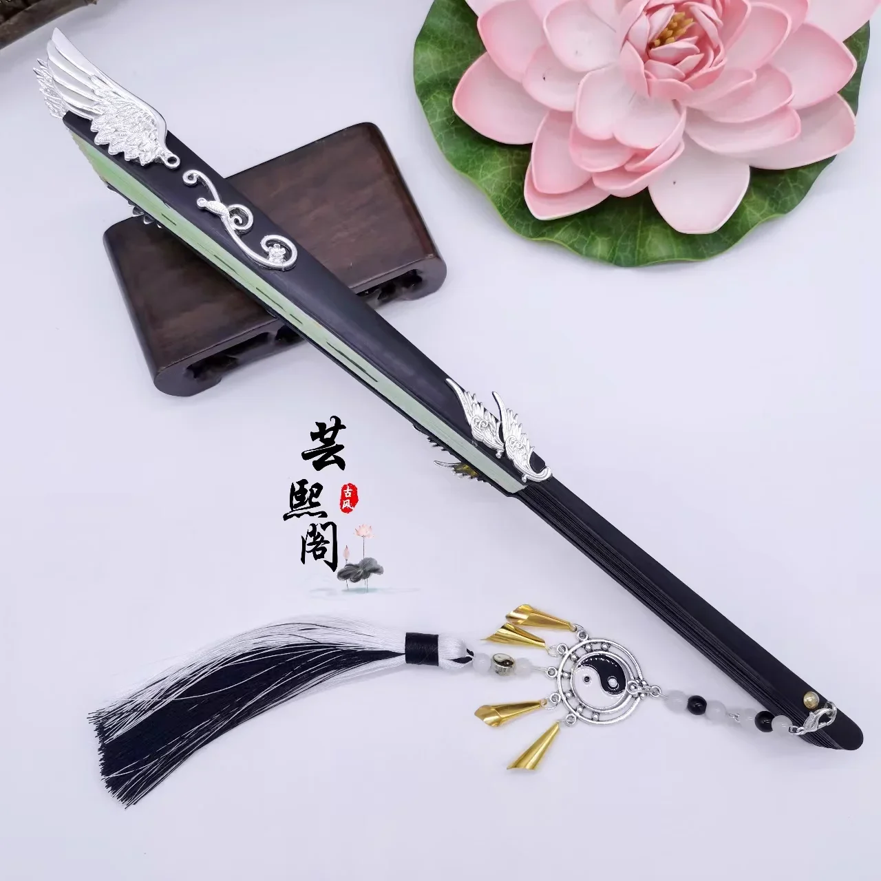 

CosplayAnime Heaven Official's Blessing Cosplay Fan feng shi Shi qingxuan Cosplay Fan Tian Guan Ci Fu Paper Fan For Women Men Ha