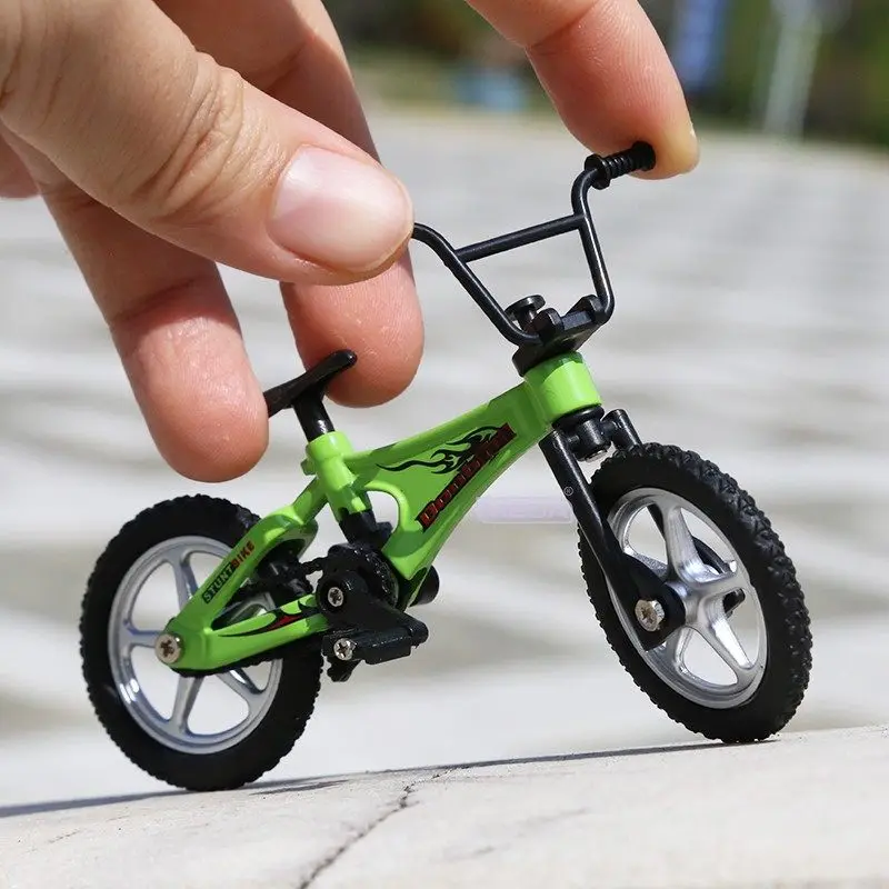 フィンガースケートボード合金マウンテンバイクフィンガーバイクデスクトップジャンプスライディングクライミングBMXクリエイティブモデルおもちゃ子供ギフト ﻿