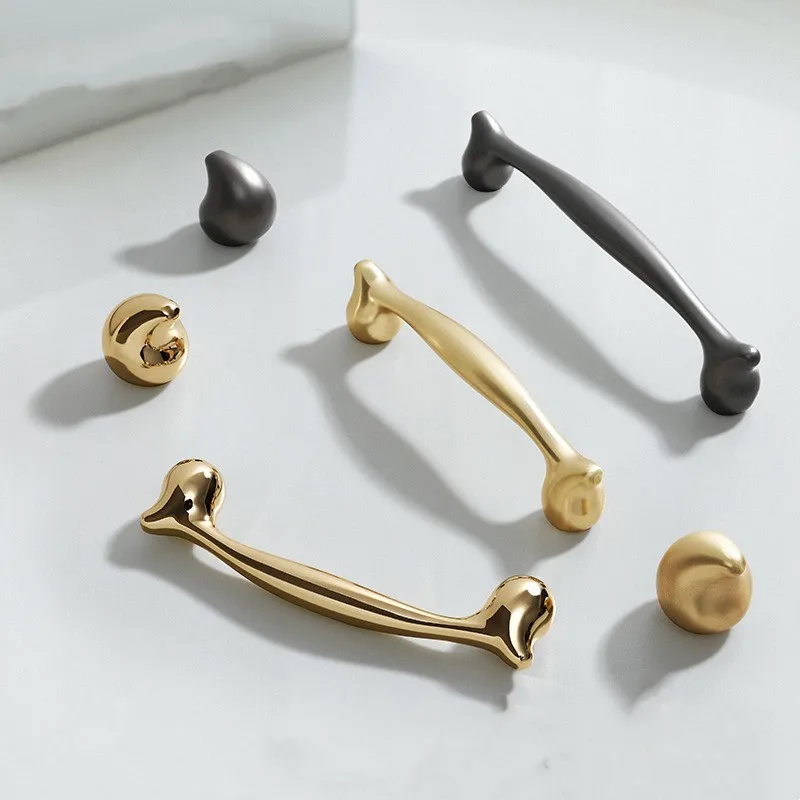 

Zinc alloy hardware handle, gold extended cabinet door handle, wardrobe cabinet door, light luxury drawer handle