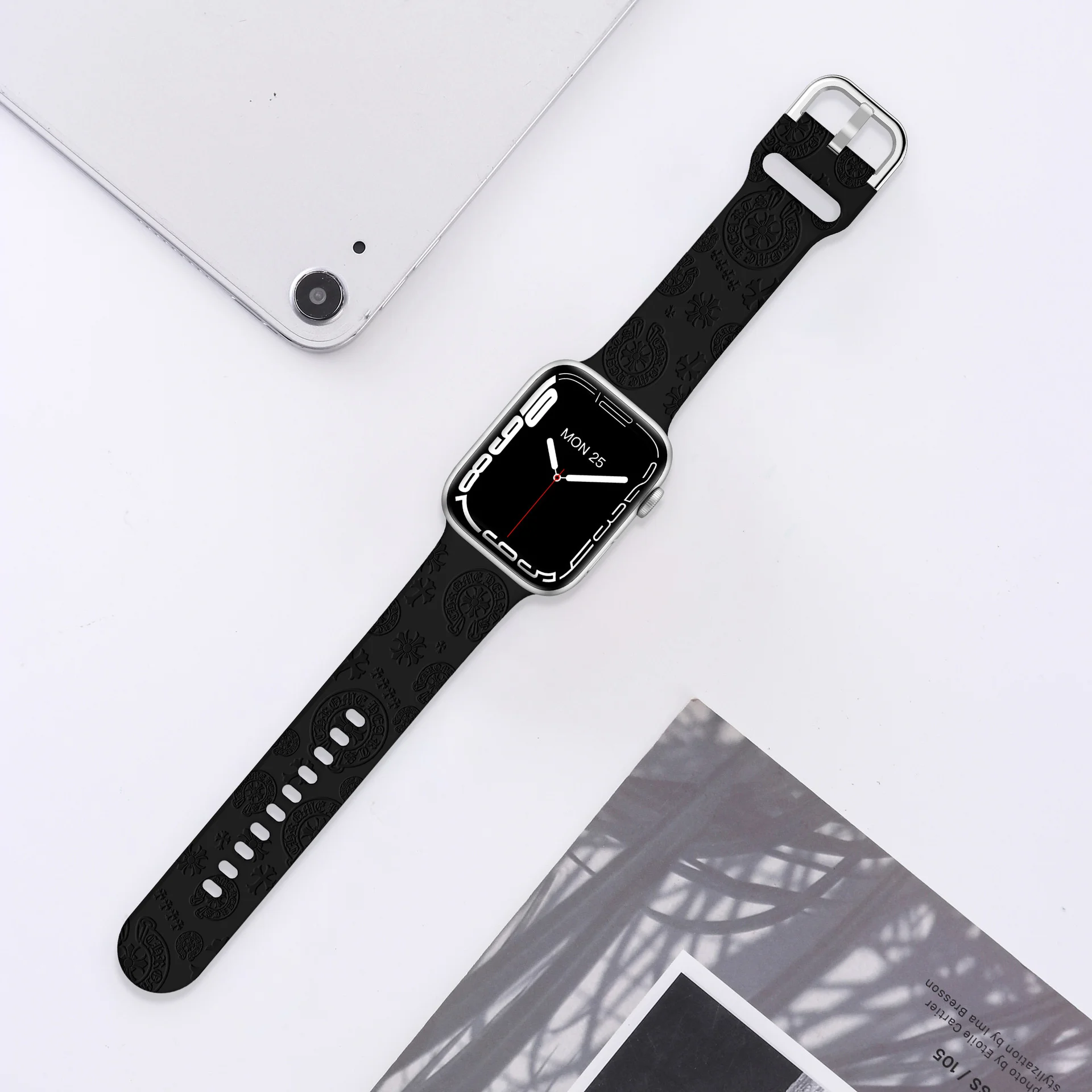 Uhgbsd สายซิลิโคนพิมพ์ลายอัลตร้าโคโรล่าสำหรับสายคาด Apple Watch 1-8 40 41 42 44 45 49มม.