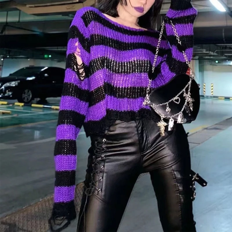 ผู้หญิงหลวมแขนยาวลายลูกเรือคอ Gothic Pullover ถักเสื้อกันหนาว Crop Top