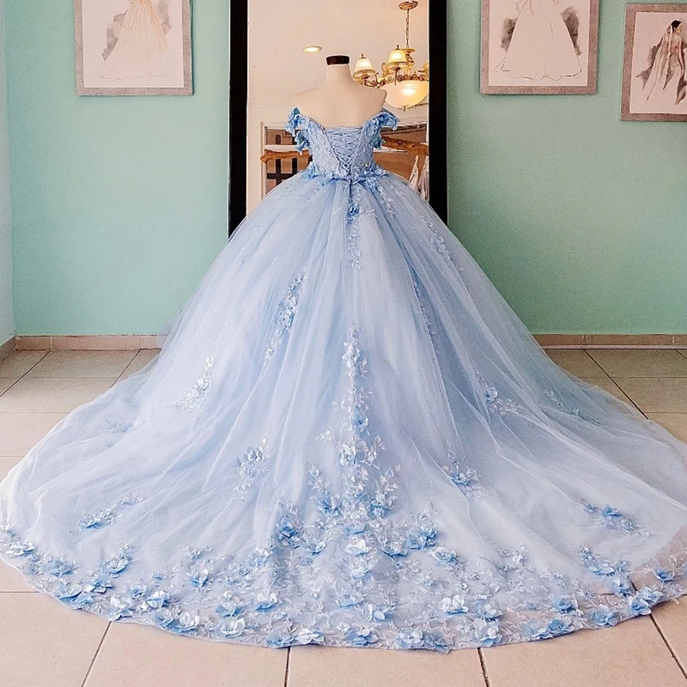 Sky Blue Tulle Strapless Pompadour Sweetheart Collar Applique Sequin Lace-Up Bridal Gowns