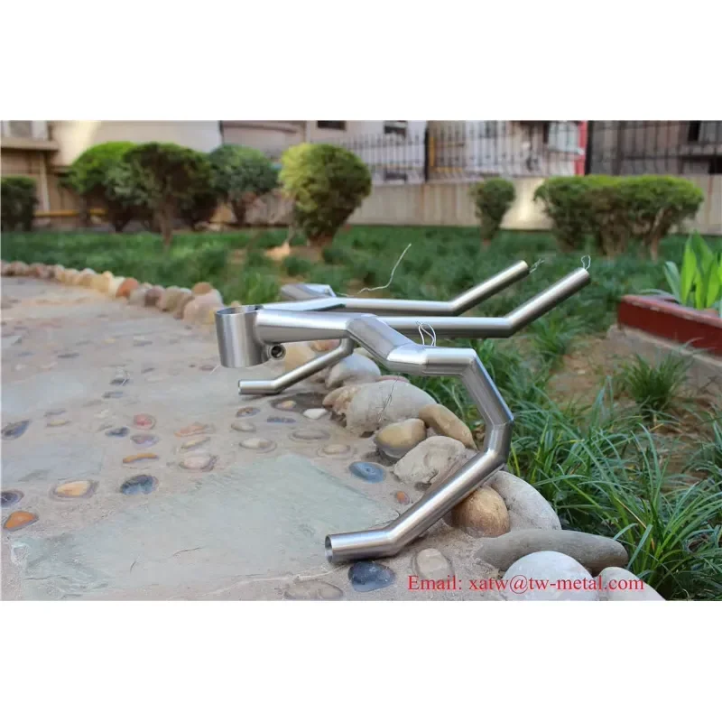 Titanium Road Bike Handlebar Internal Cable Routing Lightweight Drop Bar Custom Size Cycling Component for Racing Bicycle