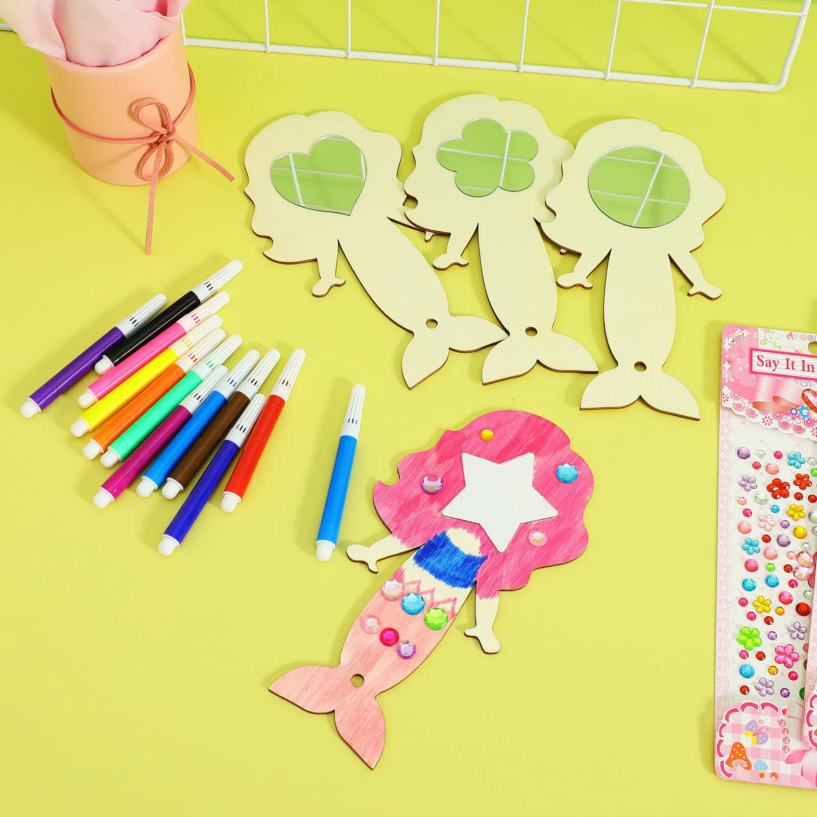 lembrancinhas-de-festa-de-sereia-artesanato-diy-brinquedos-de-princesa-para-criancas-espelho-compacto-bege