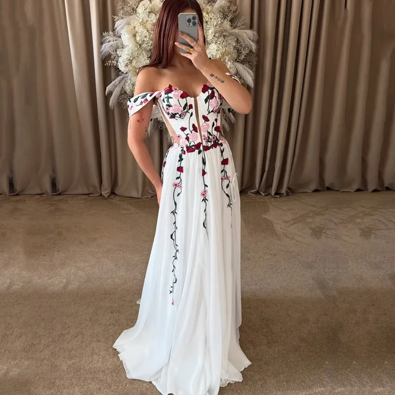 

Elegant A-line Chiffon White Prom Gown Simple Off Shoulder Pleat Appliques Sexy Strapless Backless Side Slit Dress Customized