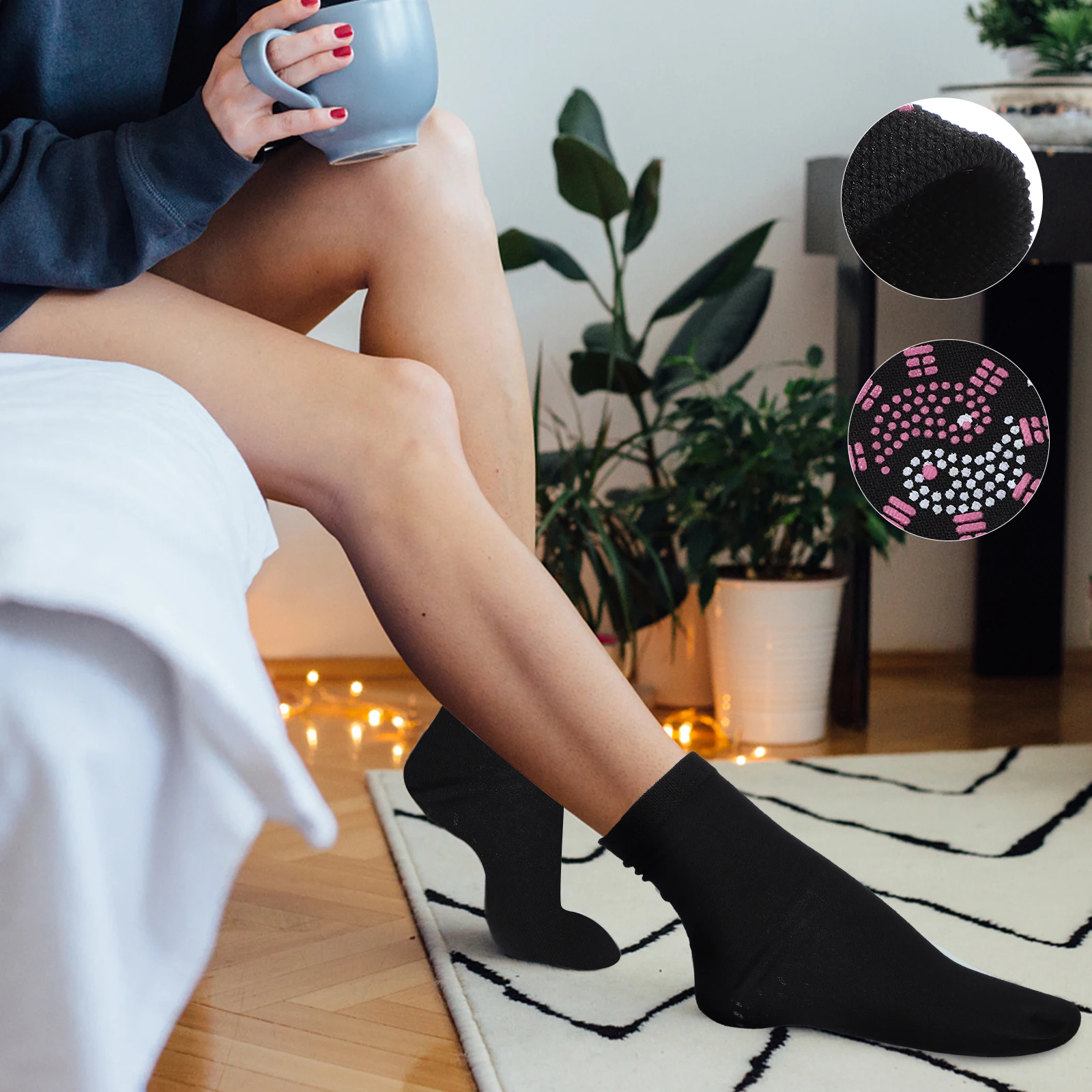 

4 Pairs Self-heating Socks Keep Warm Heated Anti-slip Design Universal Size Winter Socks-Men Women