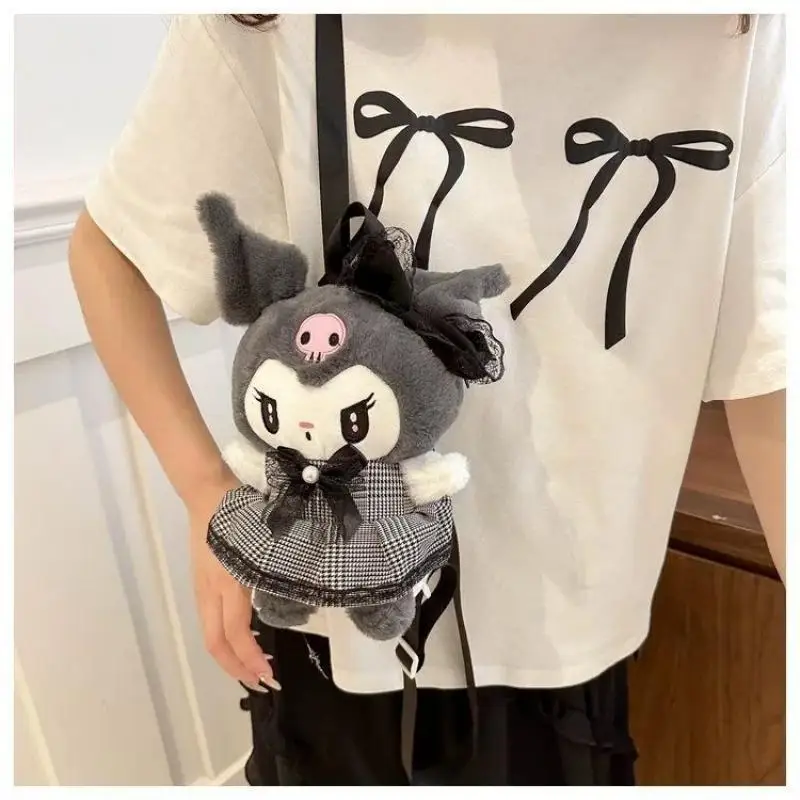 Mochila femenina Sanrio de franela Lolita, bolso de muñeca de estudiante bonito de dibujos animados Kawaii Kuromi, mochila de suministros escolares de moda, nuevo estilo