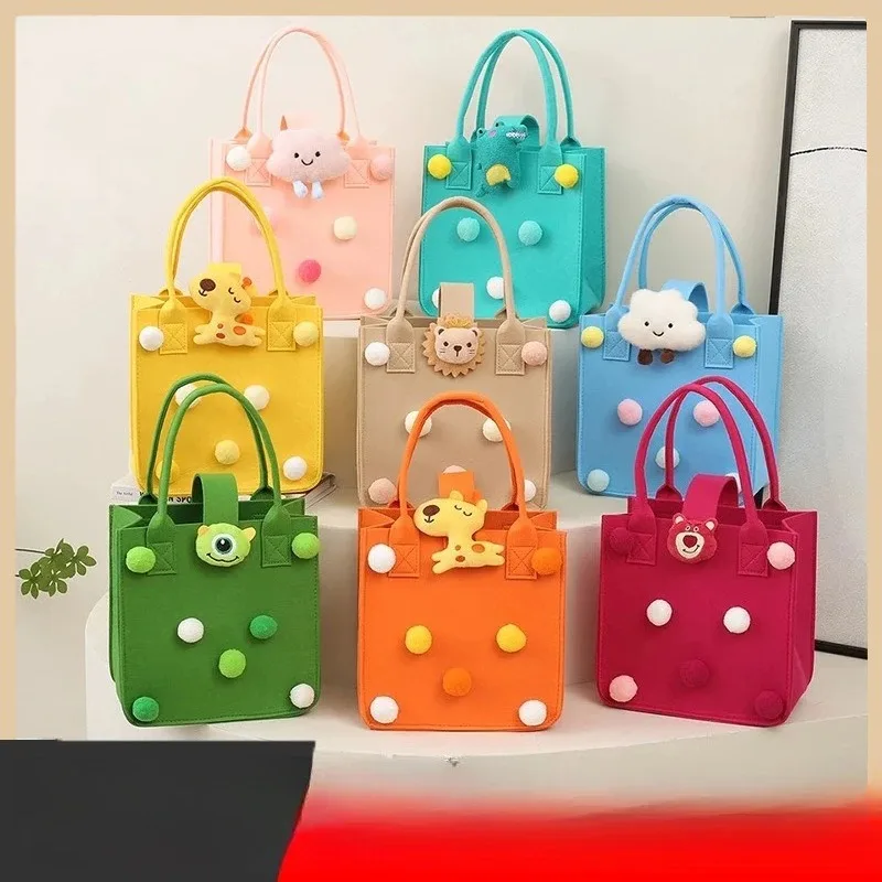 

Cartoon Little Doll Handheld Shopping Bag Cute Wool Felt Bag Gift Box Companion Gift Pack Small-scale