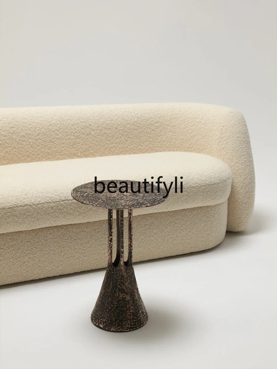 

ss CMedieval style sofa small side table light luxury high artistic sense retro brass round table coffee table