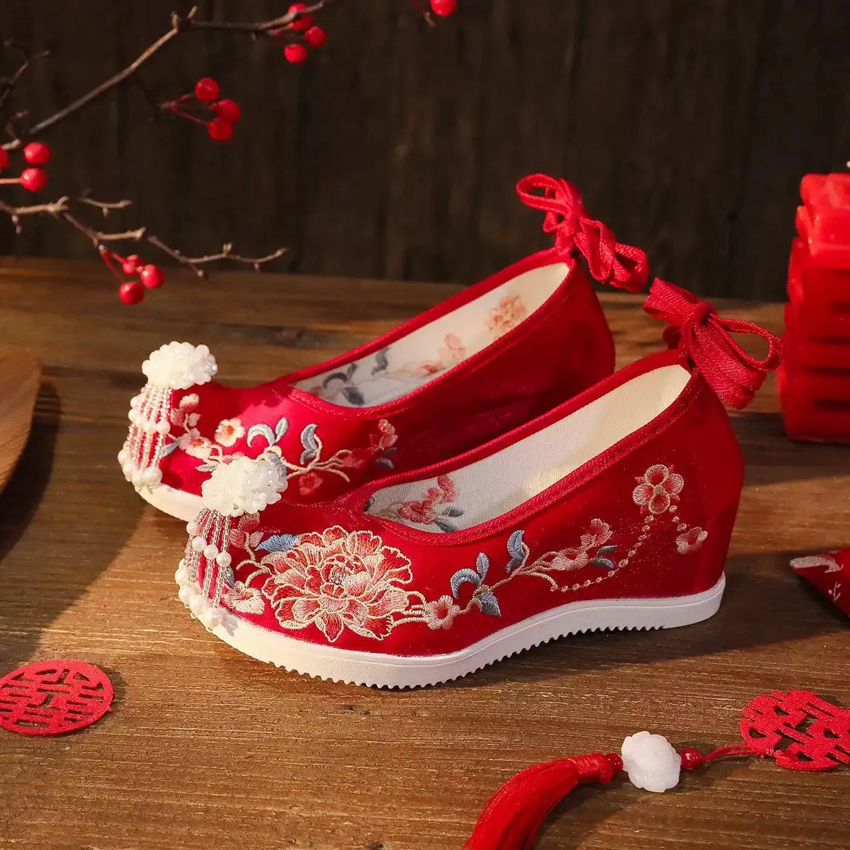 Hanfu Sepatu Tradisional Sepatu Wanita Bordir Datar Cina Sepatu Antik Sepatu Cosplay Hanfu Sepatu Putih Hitam Merah Ukuran Plus 41 Hadiah
