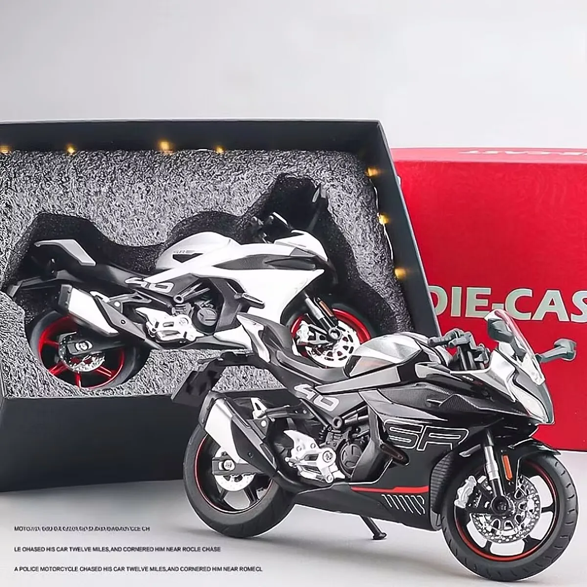 

1/12 CFMOTO 450SR Alloy Racing Motorcycle Model Simulation Diecast Metal Street Sports Motorcycle Model Sound Light Kid Toy Gift