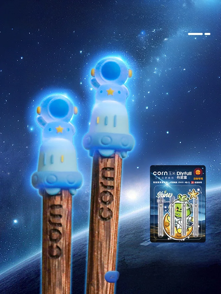 

Children's Corn Themed Wooden Chopstis Anti-slip Glowing Design for Kindergarten And Primary School Kids Dining Utensils